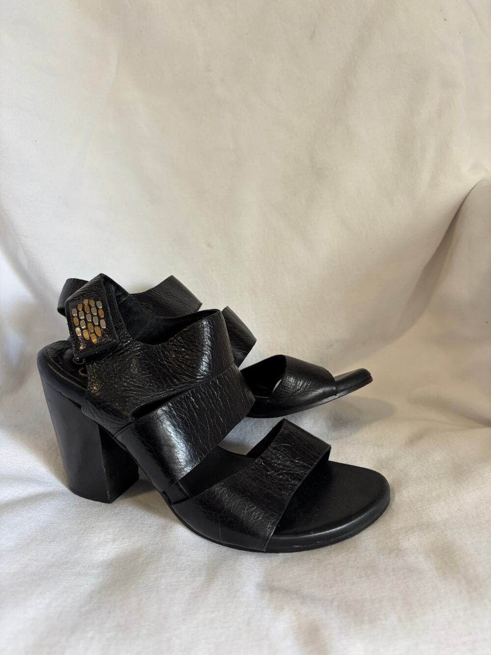 Calleen Cordero Black Leather Sandals Heels Size 9